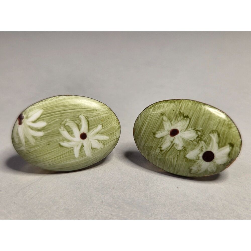 Daisy Scatter Pin Set